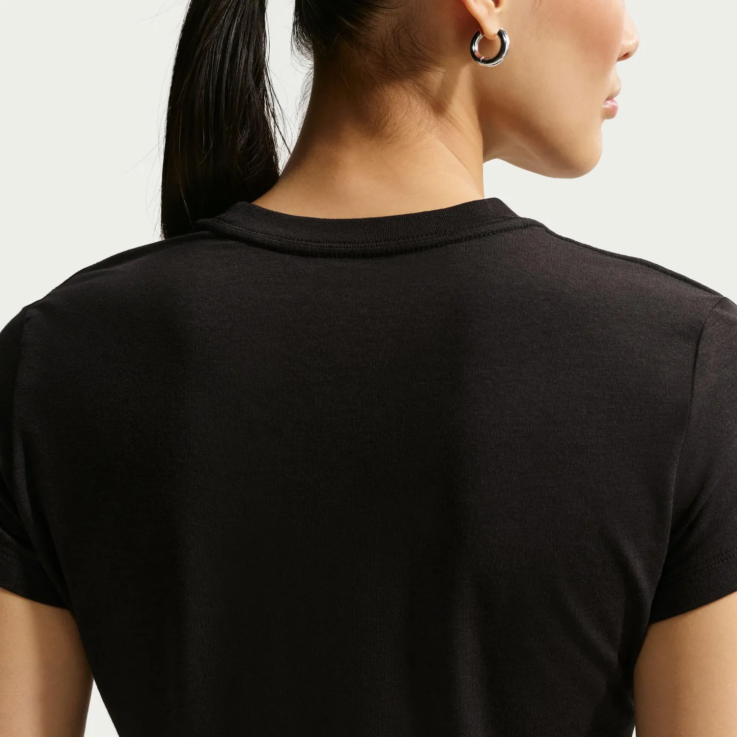 Nike Chill Knit t-shirt donna cotone modal nera