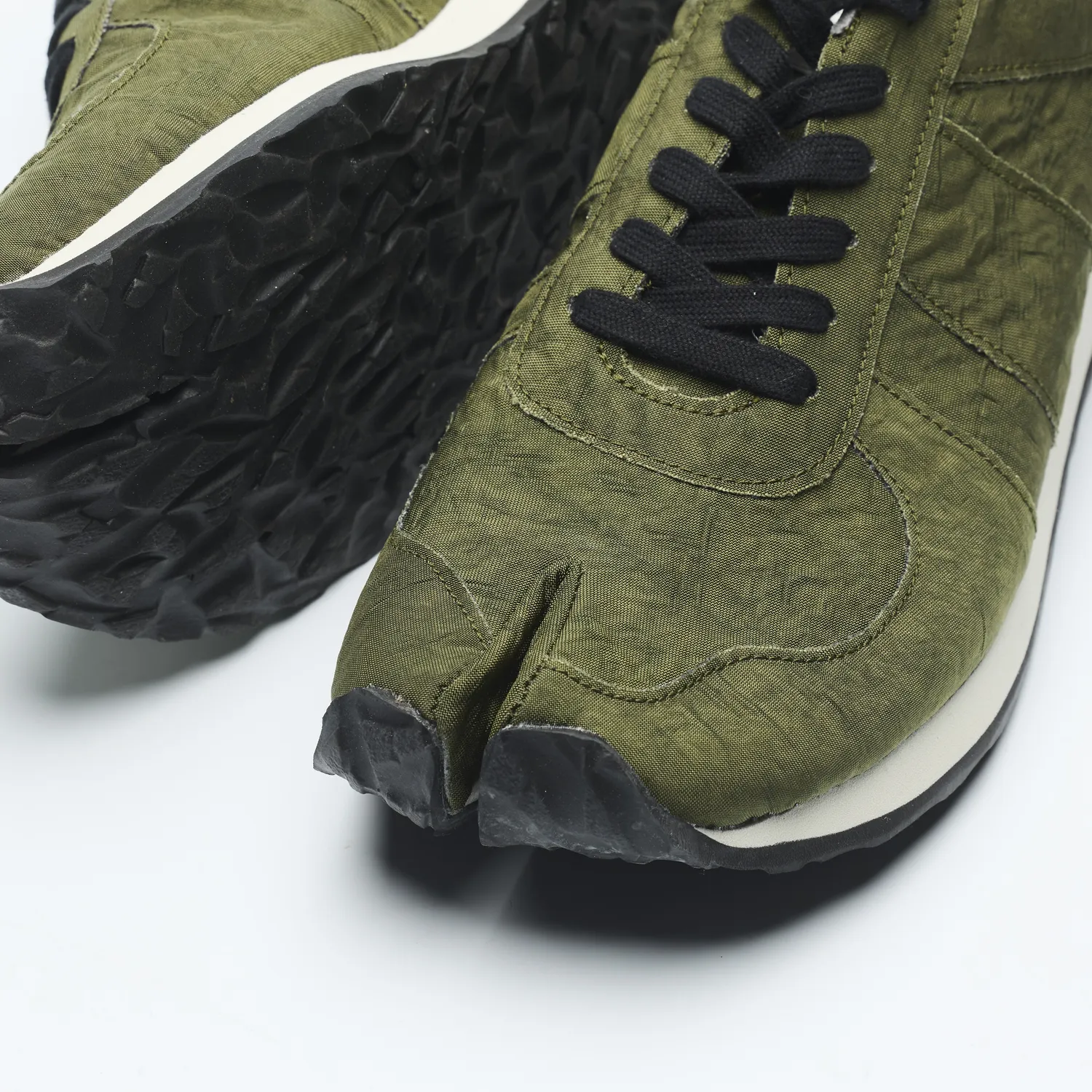 Tabito tabito21 Tabi Trainer Airbag sneakers olive nylon