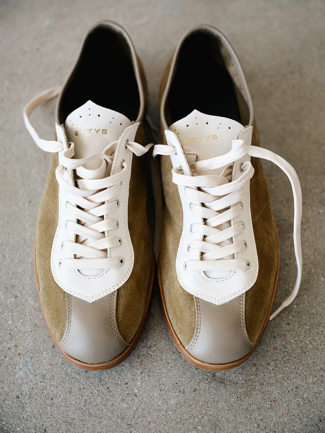 Eytys Victory scarpe eleganti scamosciato taupe