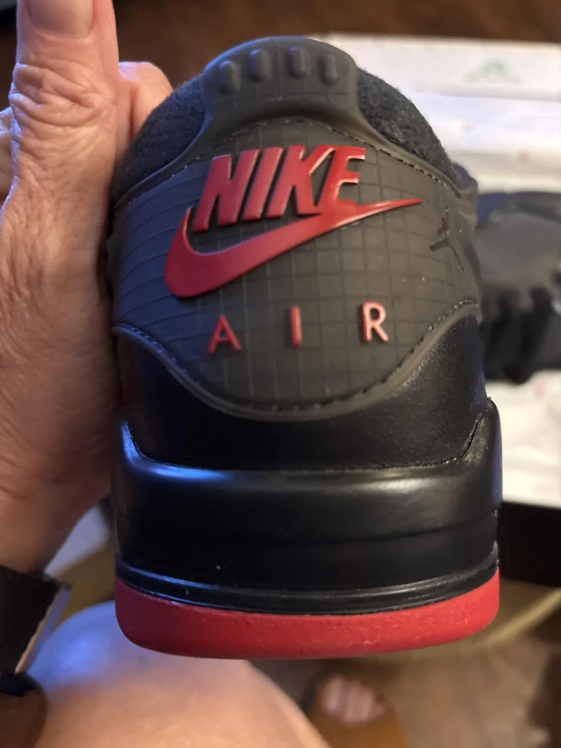 Air Jordan 4 RM sneakers uomo 42 EU nero rosso
