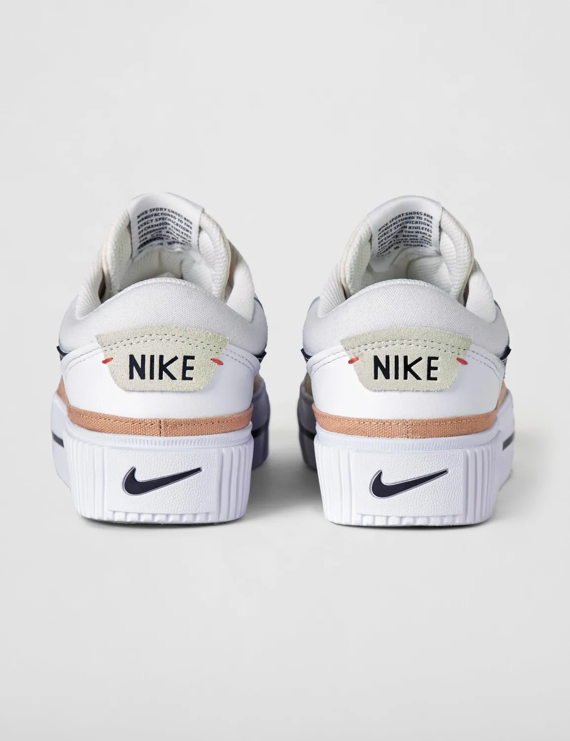 Nike Court Legacy Lift sneakers donna platform bianche