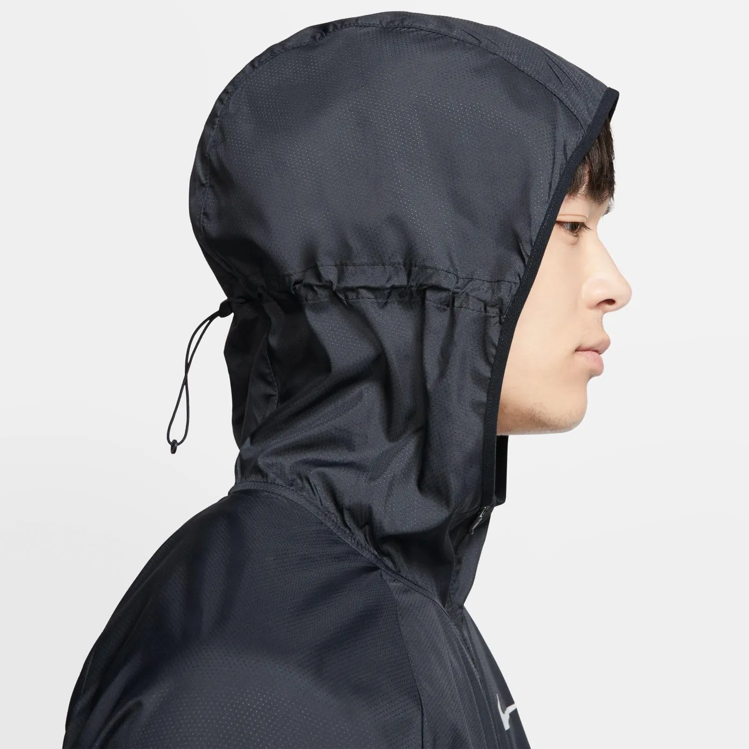 Nike Essentials giacca uomo antipioggia nera XL