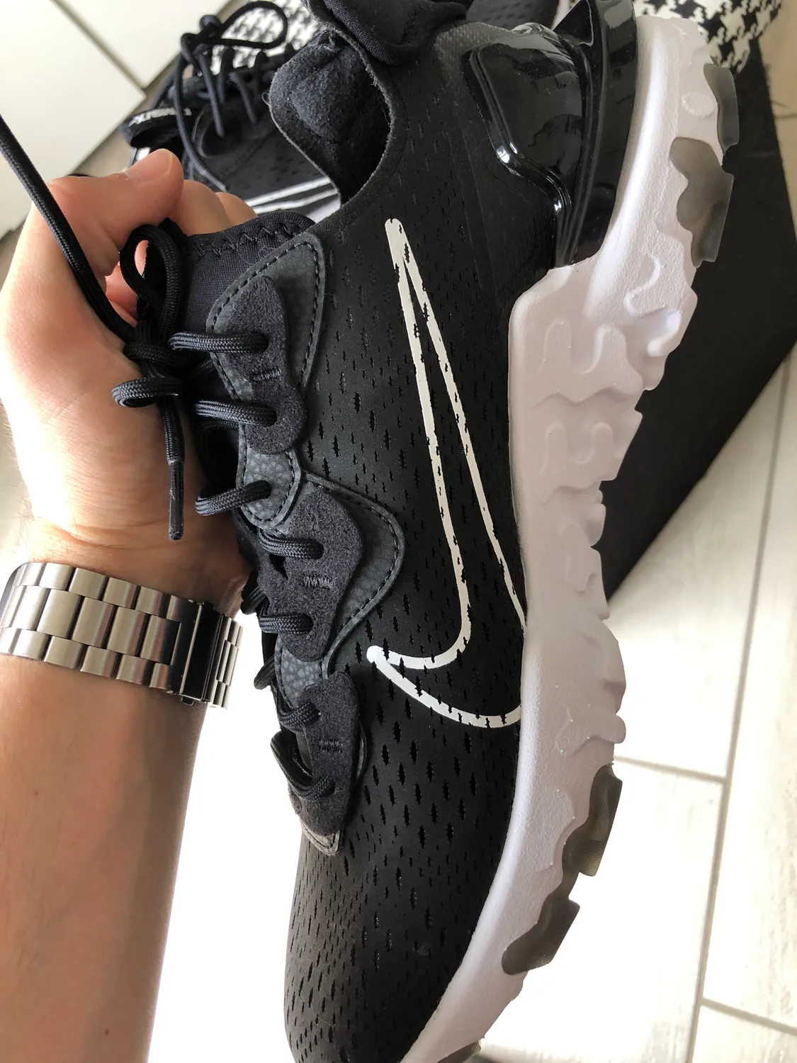 Nike React Vision scarpe running uomo nere schiuma