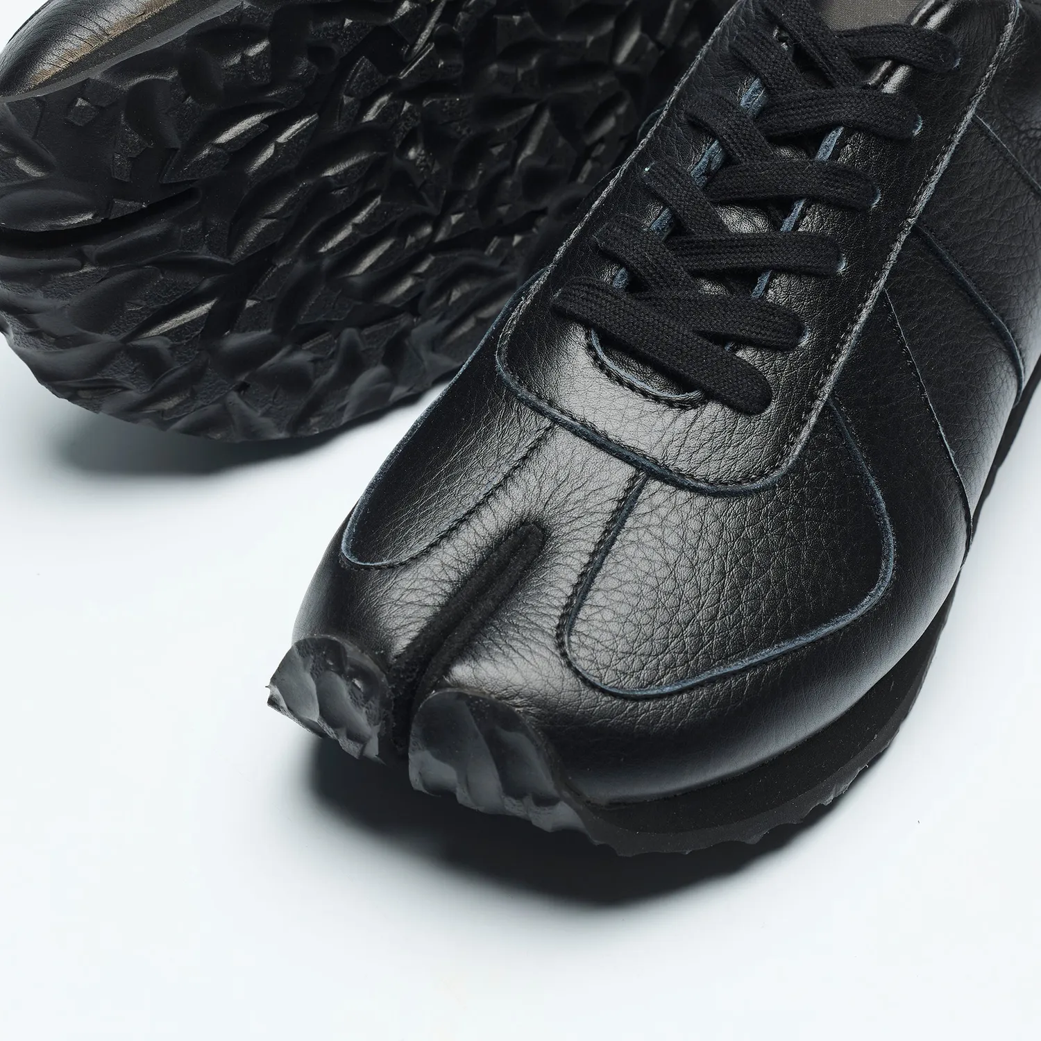 Tabito tabito26 Brace Trainer sneakers total black pelle