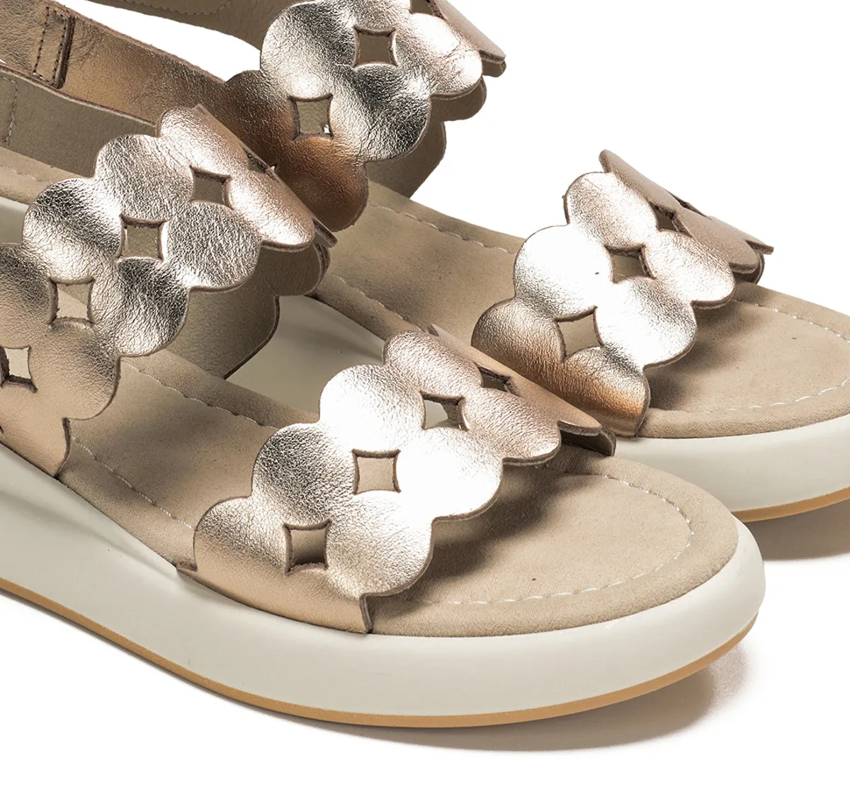 Fluchos Slam D9291 sandali oro fibbie