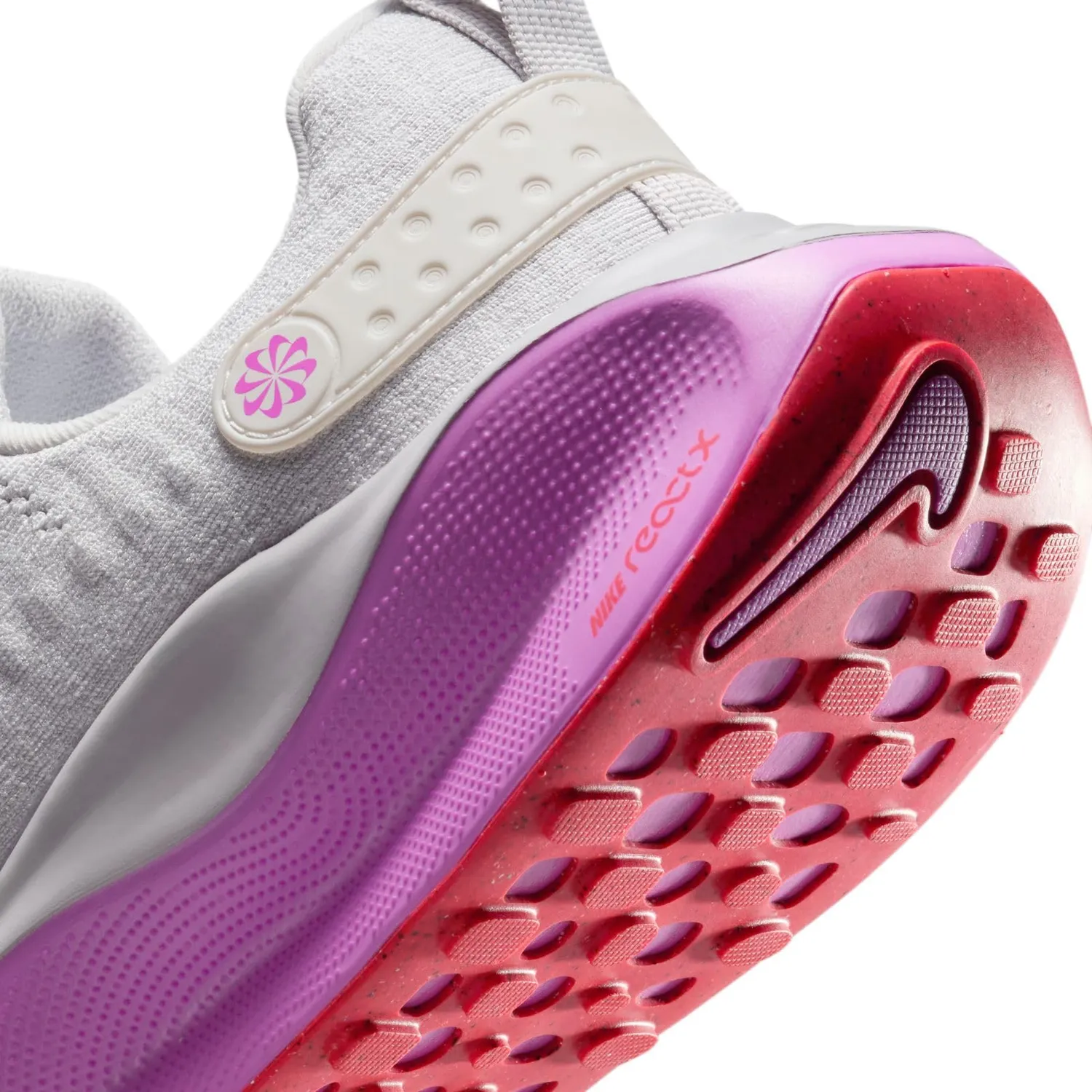 Nike InfinityRN 4 scarpe corsa uomo 38.5 EU impermeabili